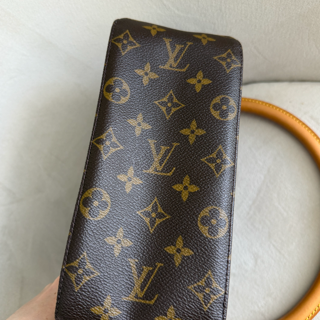 Louis Vuitton Looping MM
