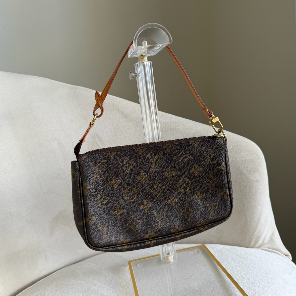 Louis Vuitton Pochette Accessoires
