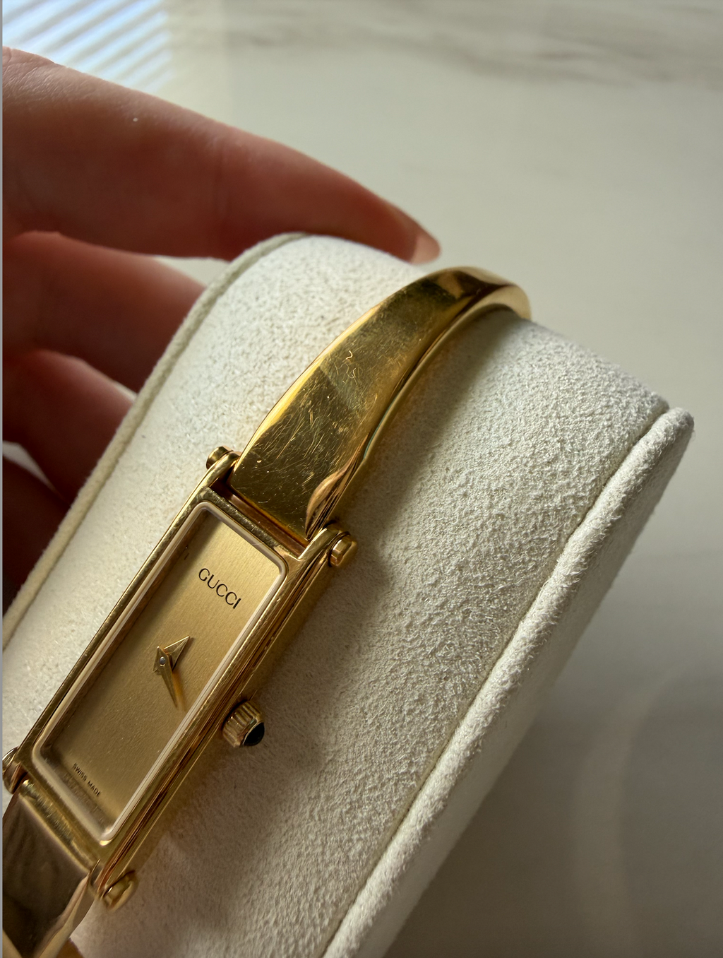 Gucci 1500L Gold-Plated Bangle Watch