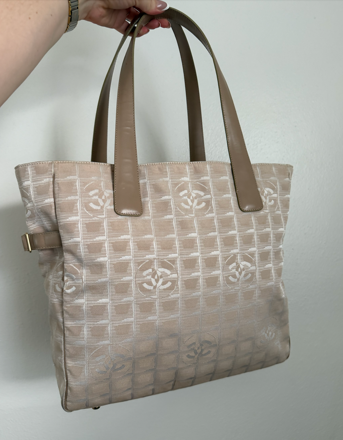 Chanel Travel Line Tote (Beige)