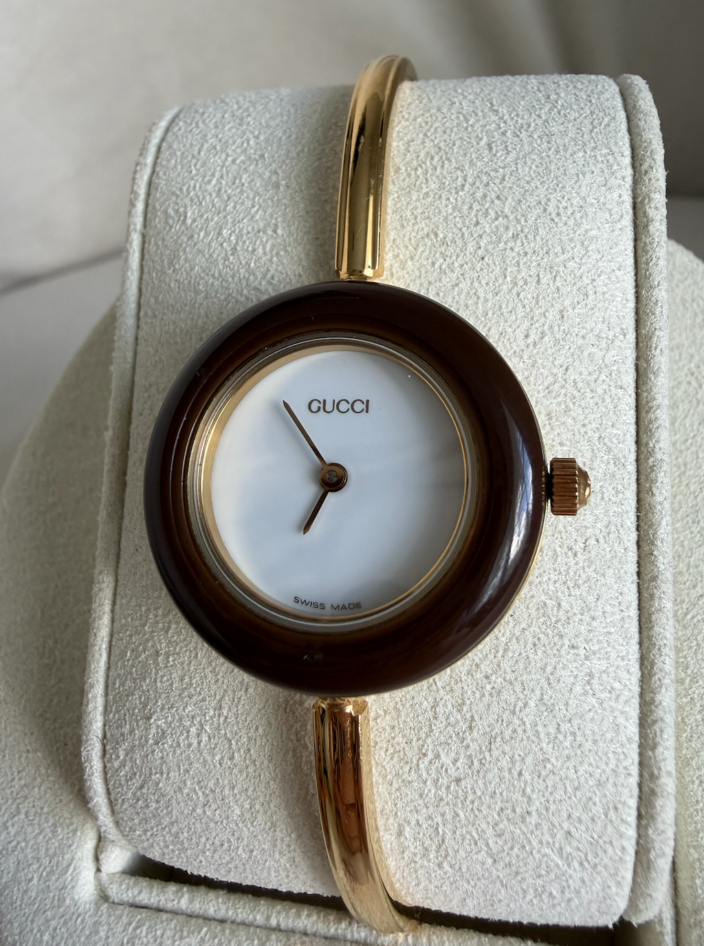 Gucci Change Bezel Watch 11/12.2 Series
