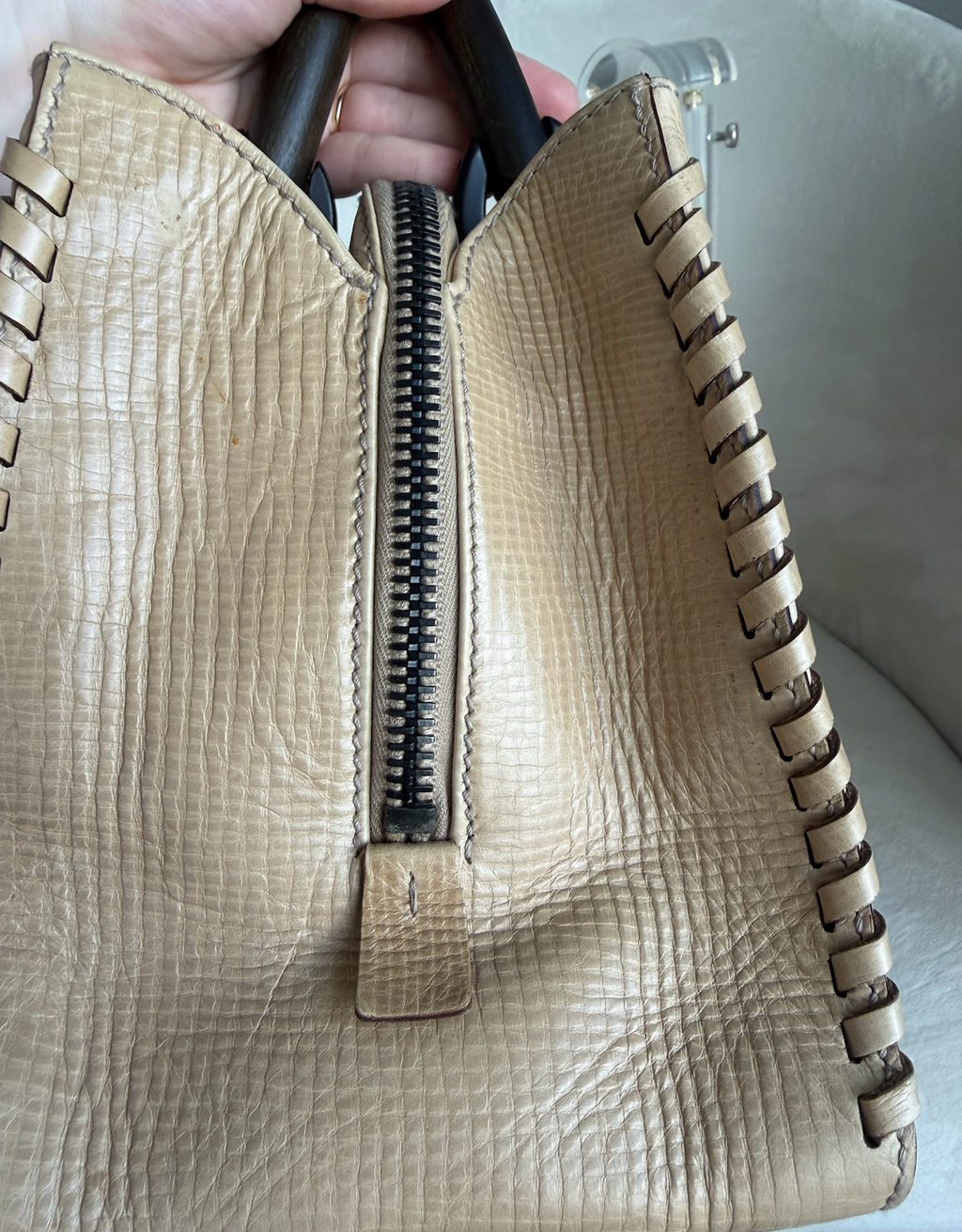 Gucci Whipstitch Wood Handle Hand Bag