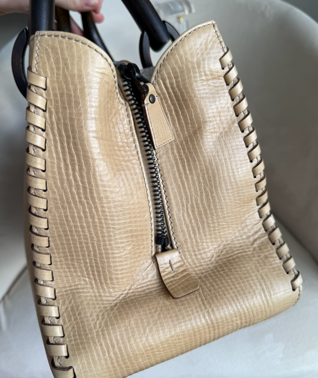 Gucci Whipstitch Wood Handle Hand Bag
