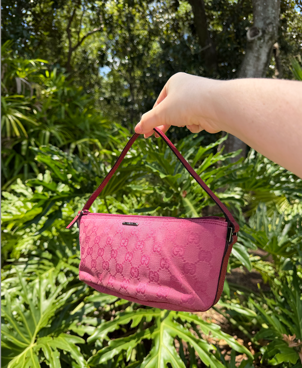 Gucci Pochette (boat bag)
