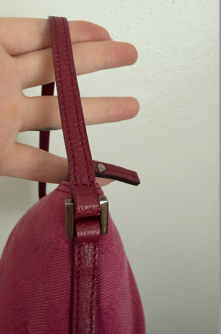Gucci Pochette (boat bag)