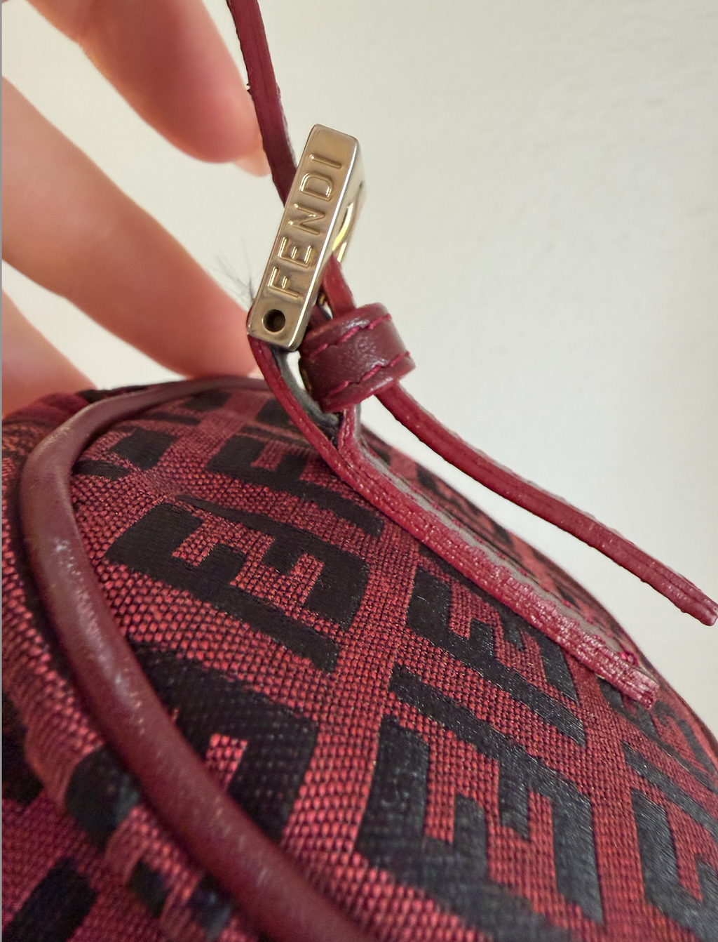 Fendi Zuchinno Barrel Pochette (red/black)