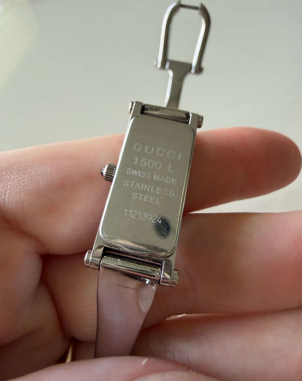 Gucci 1500L Watch (Stainless w/ Black Dial)